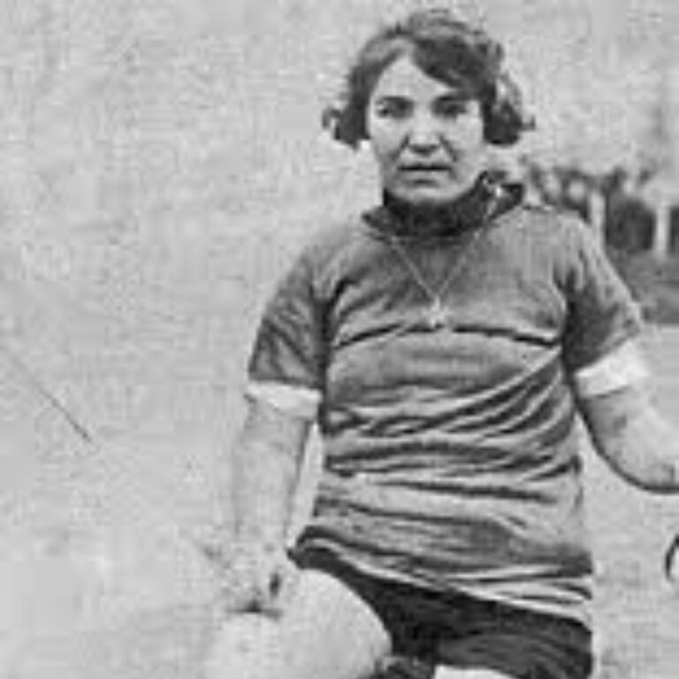 Alfonsina Strada: il vento tra i capelli