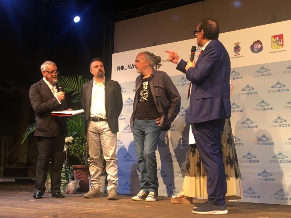 A Etna Book premio Letto,riletto, recensito per Sal Costa 8 WhatsApp Image 2024 09 21 at 11.25.56 2
