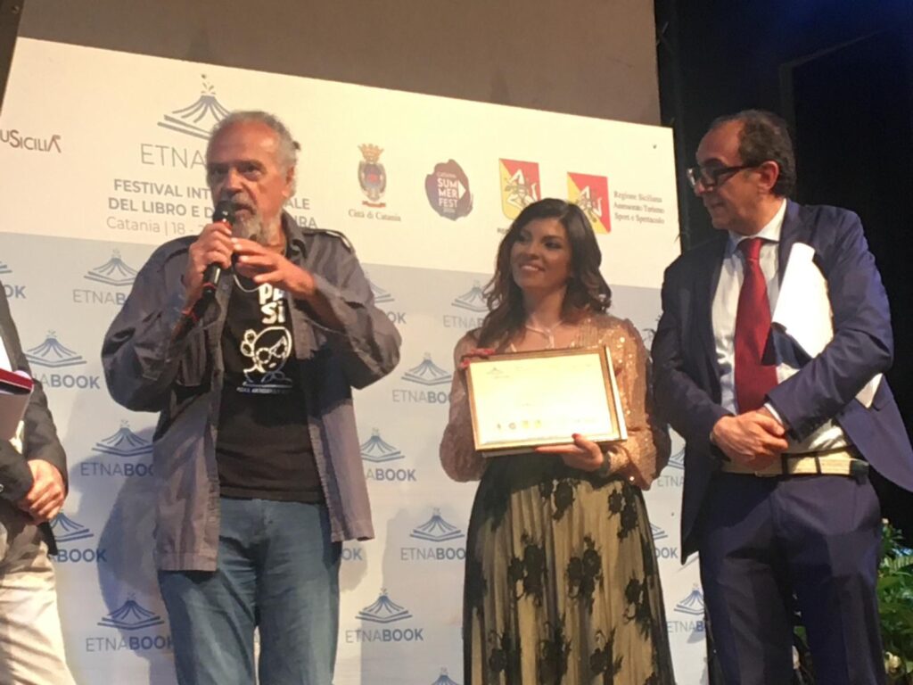 A Etna Book premio Letto,riletto, recensito per Sal Costa 4 WhatsApp Image 2024 09 21 at 11.25.57 2